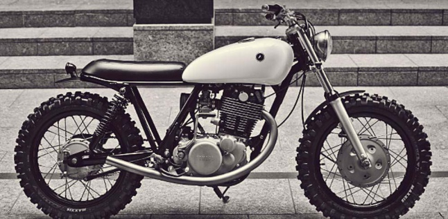 Yamaha SR 400 Simple Tapi Fungsional