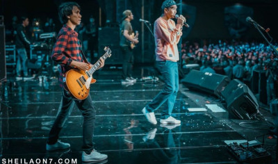 10 Lagu Sheila on 7 Ter Hits di Platform Streaming Musik! LAZone.id thumbnail