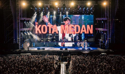 Kemeriahan Konser Sheila on 7 Bold Music di Medan thumbnail