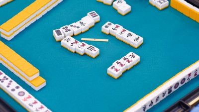 Cara Main Mahjong dan Bedanya dengan Mahjong Solitaire