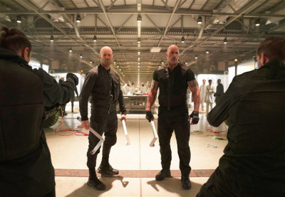 4 Hal Aneh Dari Film Hobbs & Shaw yang Jadi Pertanyaan thumbnail