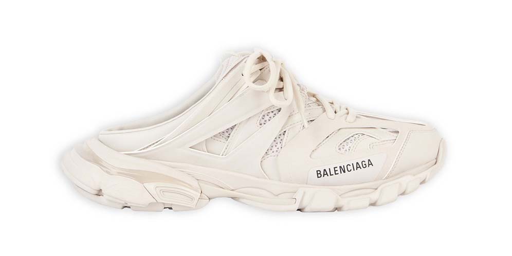 Balenciaga Sulap Sepatu Lari Jadi Selop