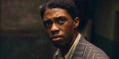 Penghargaan Spesial Untuk Chadwick Boseman thumbnail