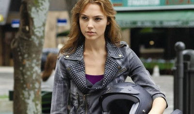 Gal Gadot Ngebut Lagi di Fast & Furious