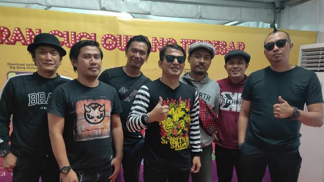 Tresno Riadi Rip Tresno Riadi Benci Bajakan Hingga Bangga Koleksi Album Fisik | LAzone.id