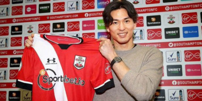 Capai Potensi Maksimalmu di Southampton, Minamino! thumbnail