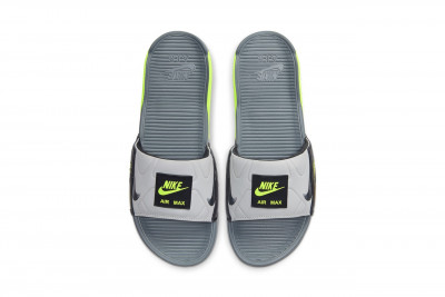 Nike Ubah Sneakers Legendaris Mereka Jadi Sandal? thumbnail