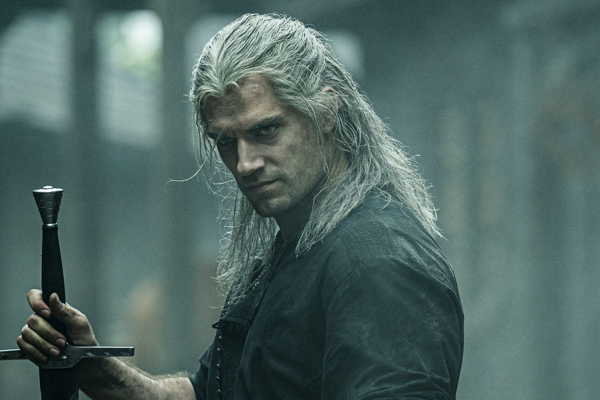 Peran Terbaik Henry Cavill Selain Superman