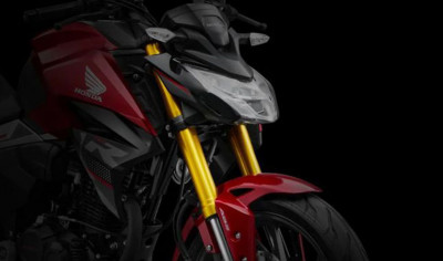 Honda Bikin Naked Bike Lagi thumbnail