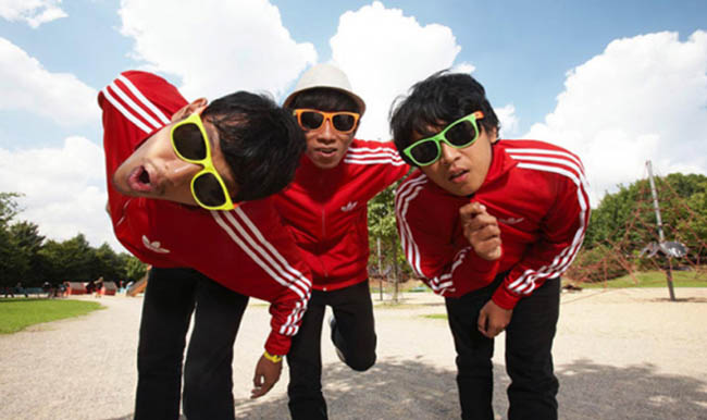 Band Indie Goodnight Electric - Am I Robot