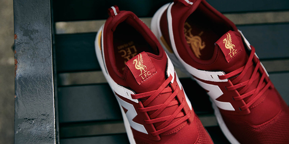 Fans Liverpool, Kalian Wajib Punya Sneakers New Balance Ini!