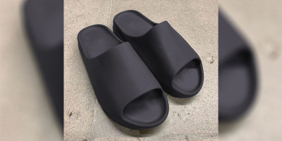 Sandal Rumah Yeezy Ini Dibanderol Rp 800 Ribu thumbnail