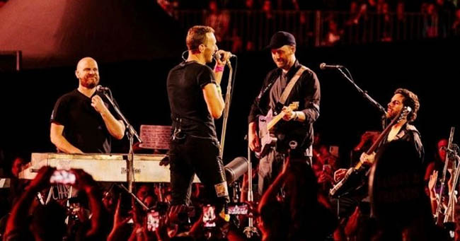 Coldplay Pernah Rugi Demi Penggemarnya 