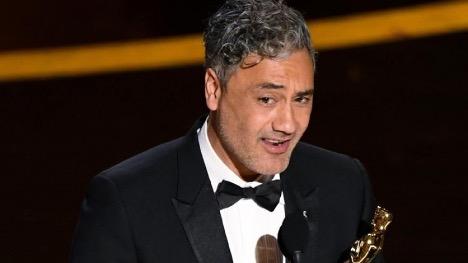 Kembali digarap Taika Waititi