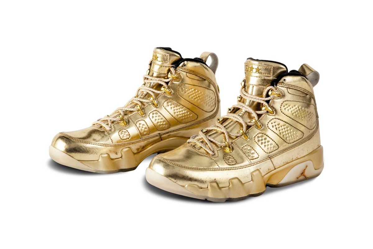 Air Jordan 9&11 Emas Langka Buat Para Kolektor
