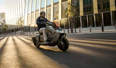 BMW Terjerumus Maxi Scooter thumbnail