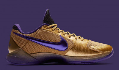 Sneakers Mewah UNDEFEATED x Nike Kobe 5 thumbnail