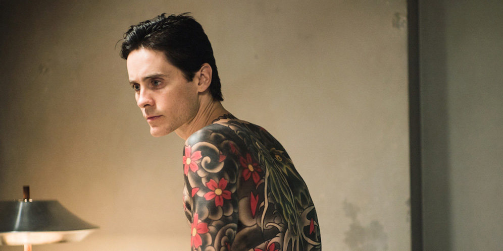 The Outsider: Hipnotis Akting Jared Leto Jadi Yakuza