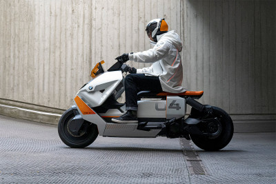 Skuter Compact Futuristik dari BMW thumbnail