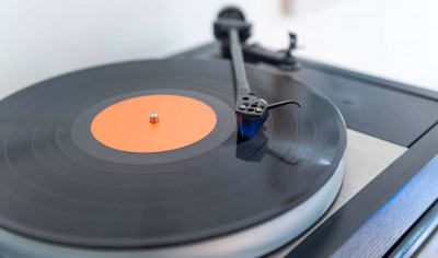 Jangan Asal Punya, Vinyl Juga Harus Dirawat thumbnail