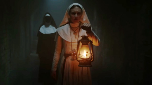 Ketakutan, Pendeta di Film The Nun Enggak Mau Nonton Filmnya Sampai Habis