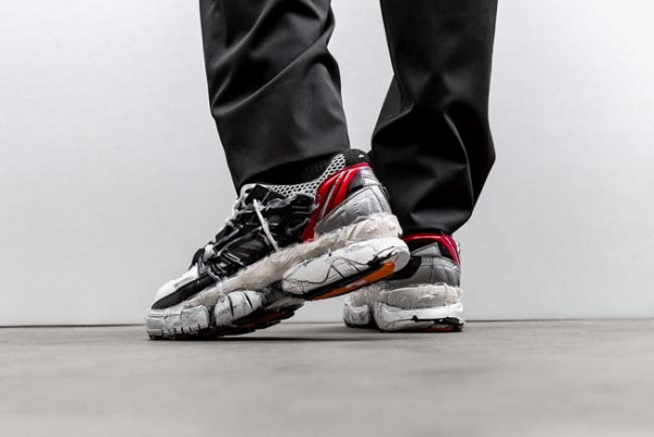 Sneakers Ini Masuk Kategori Jelek, Tapi Harganya Mahal