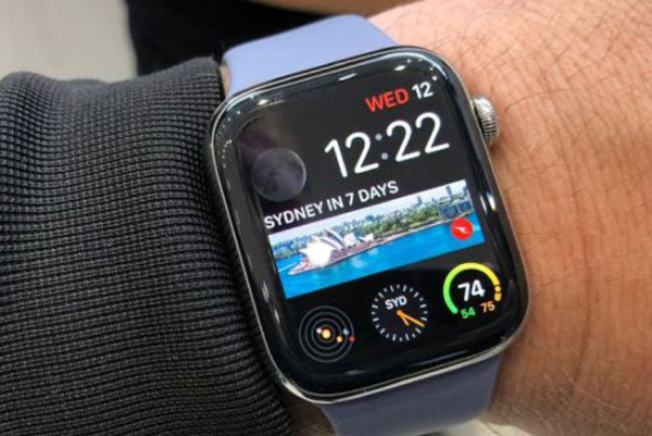 Jam Tangan Ini Bisa Panggil Layanan Darurat Jika Penggunanya Jatoh