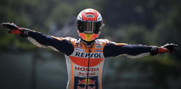 Rekor Rossi Dikuntit Marquez