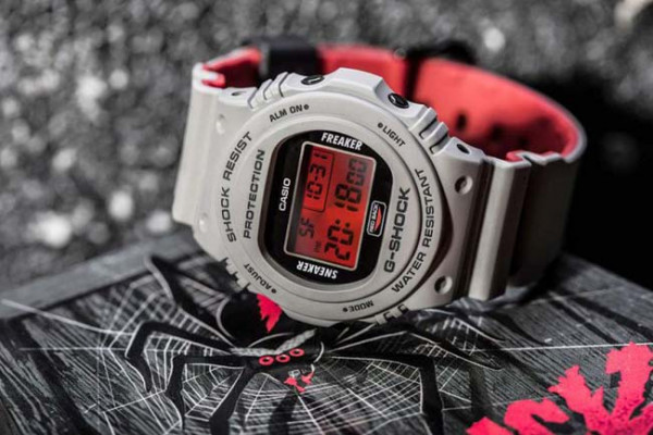 Bold in Red and Grey: G-Shock Redback
