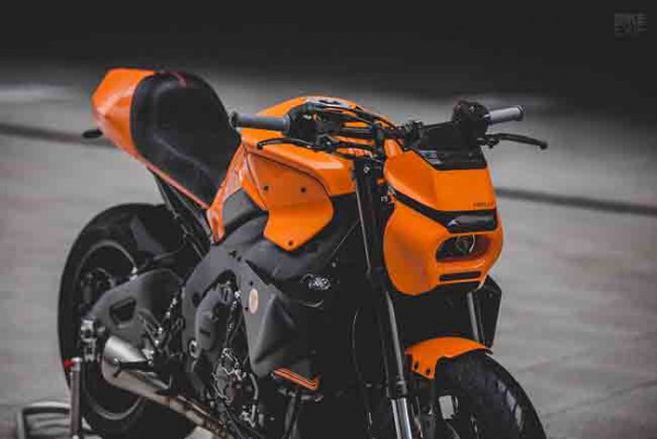 Yamaha MT-10 Hyper Nude Bikes