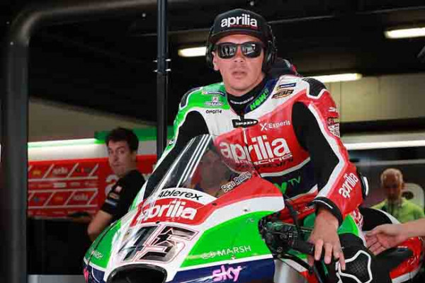 Penampilan Khusus Scott Redding