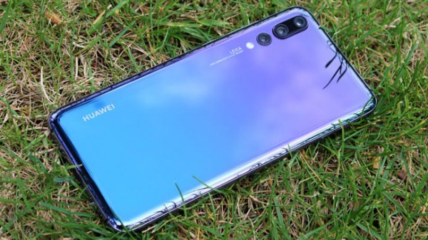 iPhone Bakal Punya Bodi Belakang Berubah Warna?