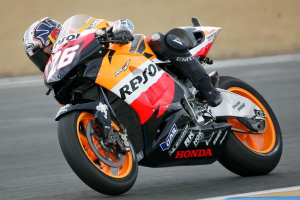 Dua Motor Legenda Hadiah Buat Pedrosa