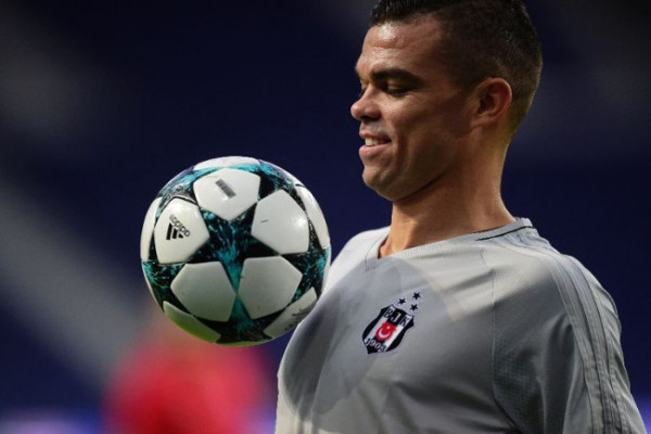 Ah Gila, Bukan Digaji Pantas Pepe Malah Nombok Main di Besiktas?