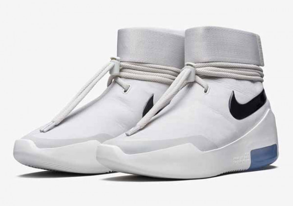 Kata Siapa Putih Itu Gak Bold? Lihat Nike Air Fear of God Shoot Around Ini!