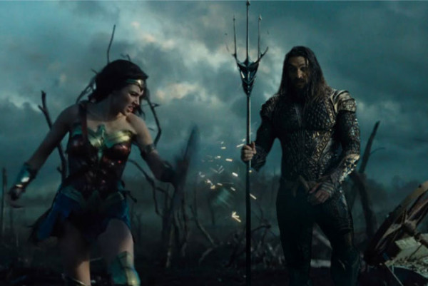 Gara-gara Ini, Aquaman Diisukan Pacaran dengan Wonder Woman!