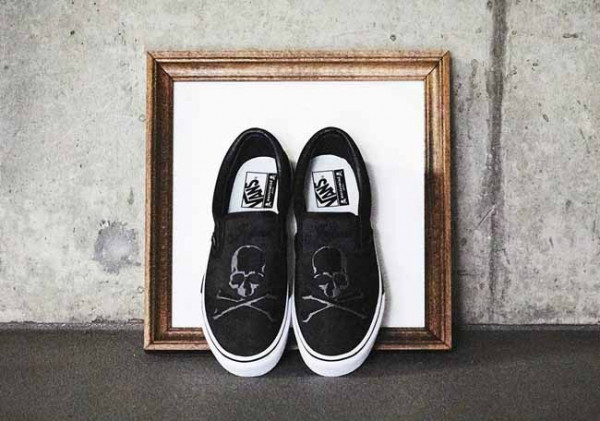 Mastermind dan Vans Akan Kolaborasi Bikin Sepatu Slip-On