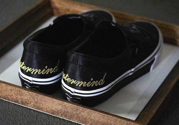 Mastermind dan Vans Akan Kolaborasi Bikin Sepatu Slip-On