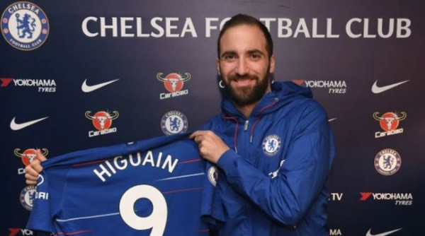 Menanti Higuain Akhiri Kutukan Nomor 9 Chelsea