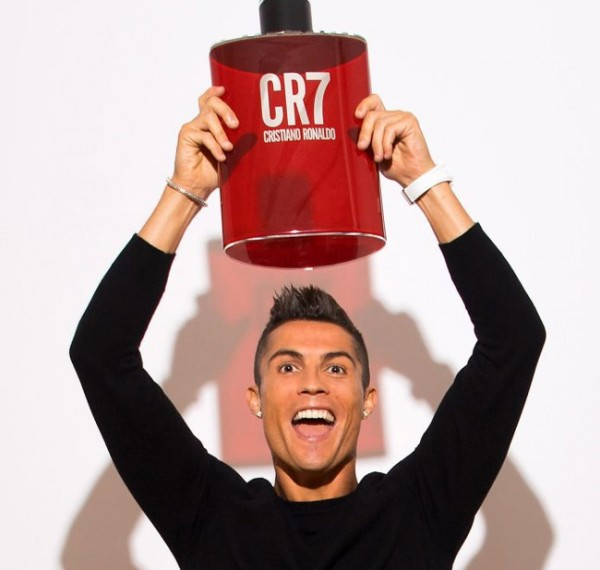 Parfum Anyar Ronaldo Harganya Terjangkau Bro!