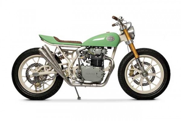Yamaha XS650 Dengan Swingarm Teralis