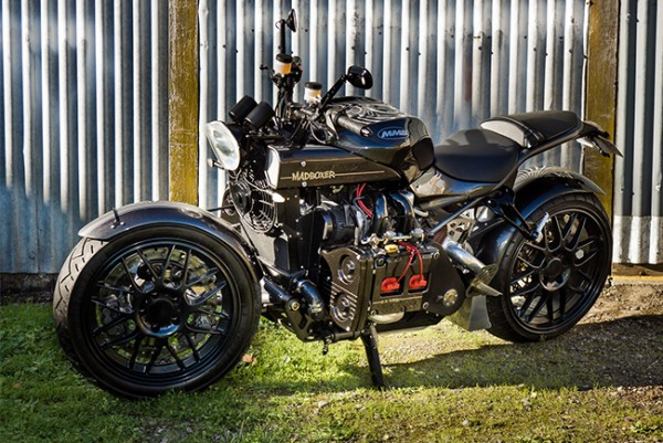 Gokil! Motor Ini Bermesin Mobil Subaru 