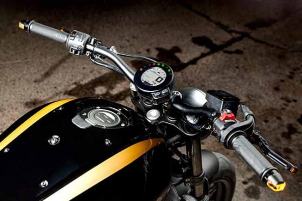 Dusky Devil: Yamaha XSR700 Street Tracker