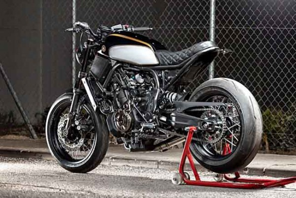 Dusky Devil: Yamaha XSR700 Street Tracker