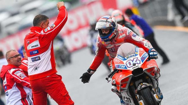 Head To Head Honda Vs Ducati
