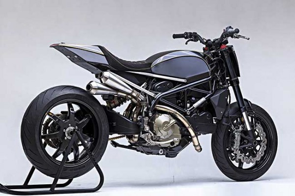 Transformasi Ducati Hyperstrada Jadi Tracker