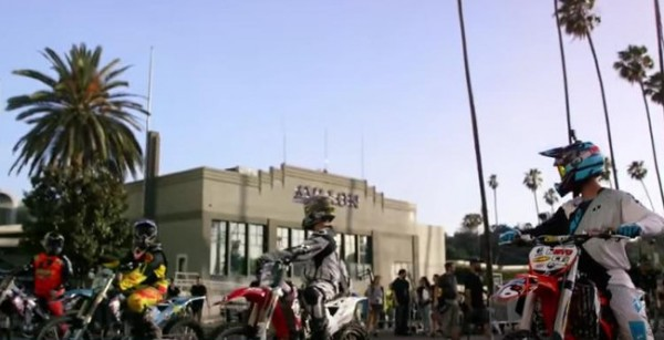 Aksi Tergokil Motocross dari 4 Sekawan Di Ajang Pencarian Bakat