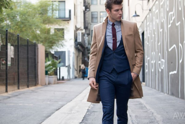 Biar Keliatan Keren, Ikutin Cara Padu Padan Coat Ini