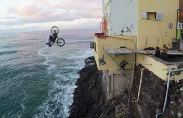 Danny MacAskill, Dewanya Freestyle Sepeda