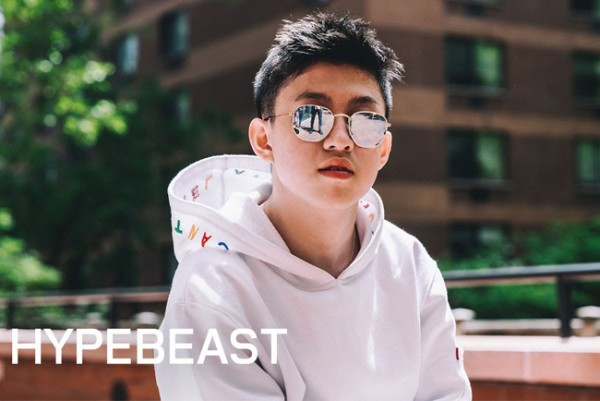 Cerita Rich Brian Bertemu Fans Teraneh